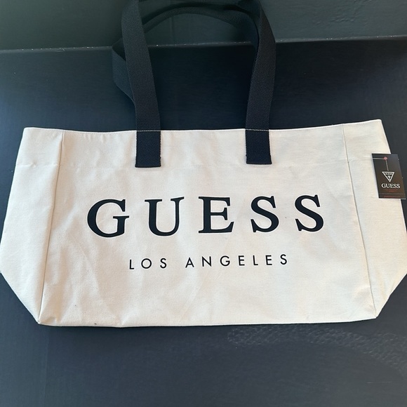 NEW GUESS Women's Canvas Of--White Large Tote Shopper Handbag Beach Travel - Picture 4 of 7